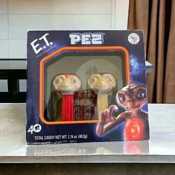 PEZ Other - PEZ Candy Dispenser Set E.T. 40th Gift Set Extraterrestrial New in Box.